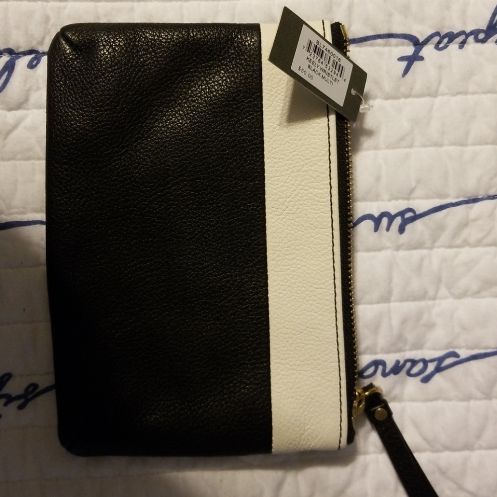 Fossil wristlet